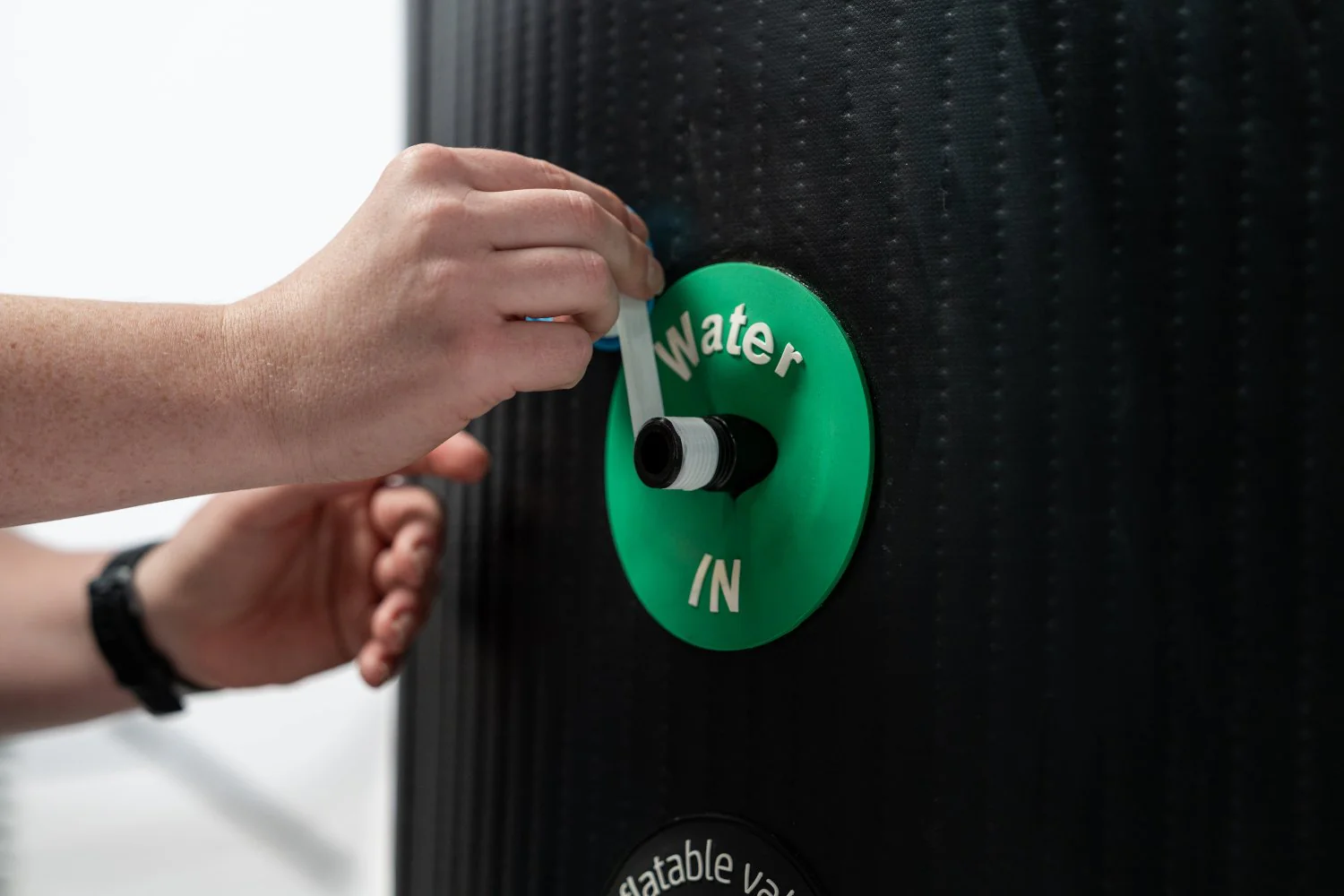 Universal Standard Chiller - Image 9